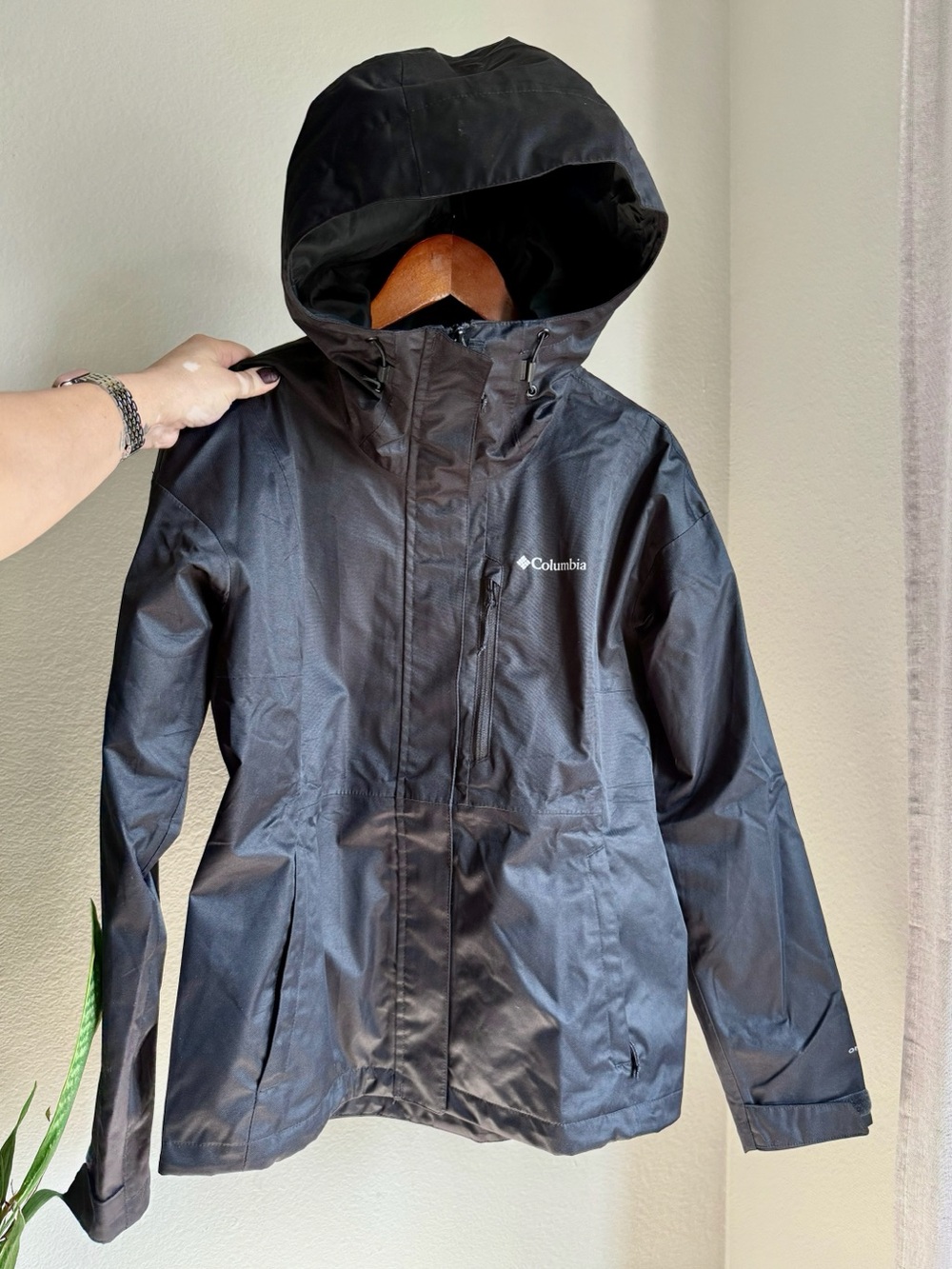 Columbia Women’s Hikebound Water Resistant Jacket
